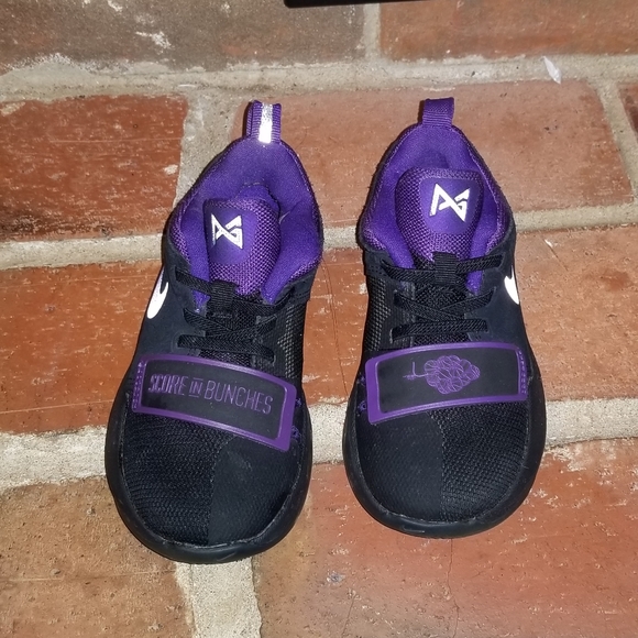 Nike Paul george 1 black and purple - Picture 1 of 4